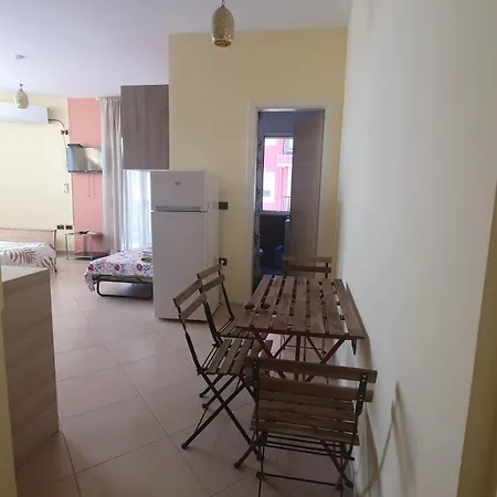 Skela Pelivan Leskaj - Big House Apartament