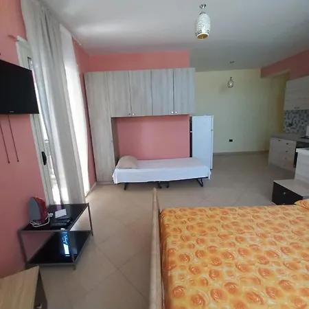 Skela Pelivan Leskaj - Big House *