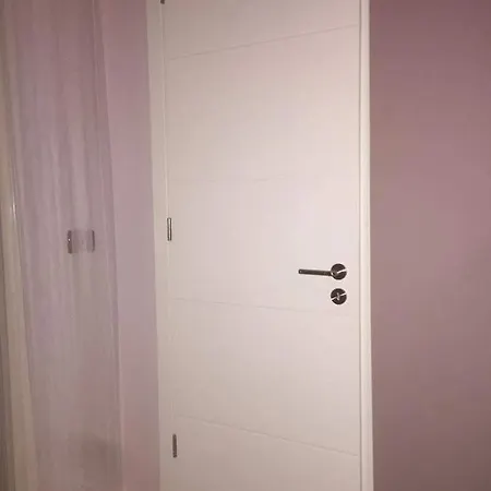 Apartament Skela Pelivan Leskaj - Big House
